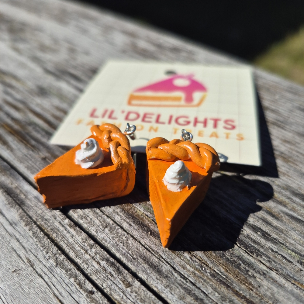 Lil' Delights Pumpkin Pie Earrings